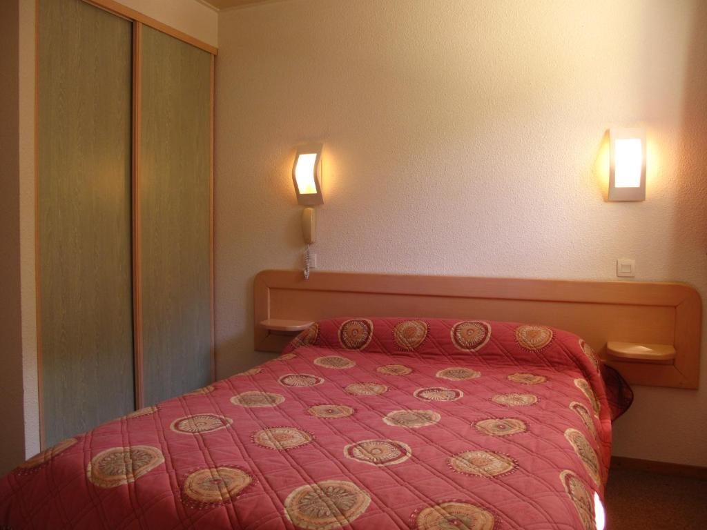 Hotel De La Mairie LʼArgentière-la-Bessée الغرفة الصورة
