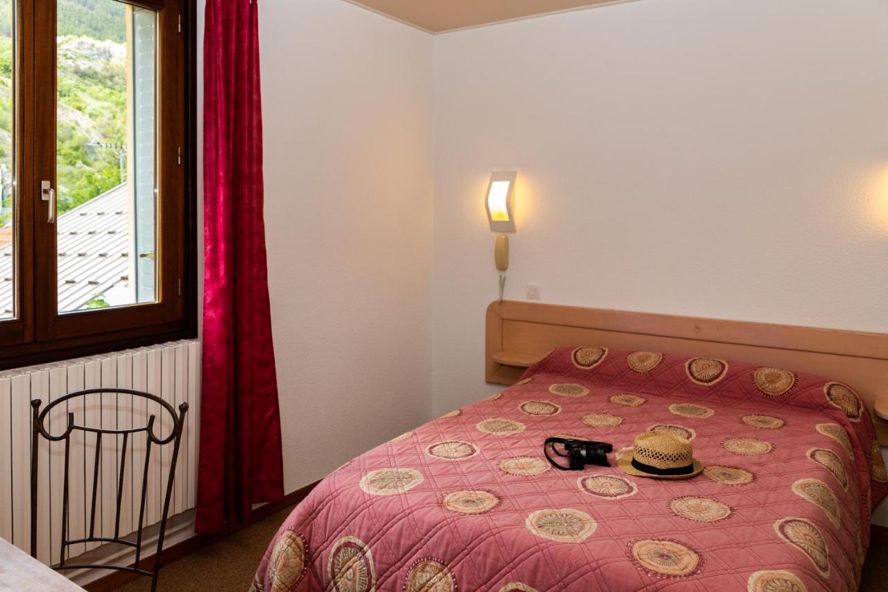 Hotel De La Mairie LʼArgentière-la-Bessée المظهر الخارجي الصورة